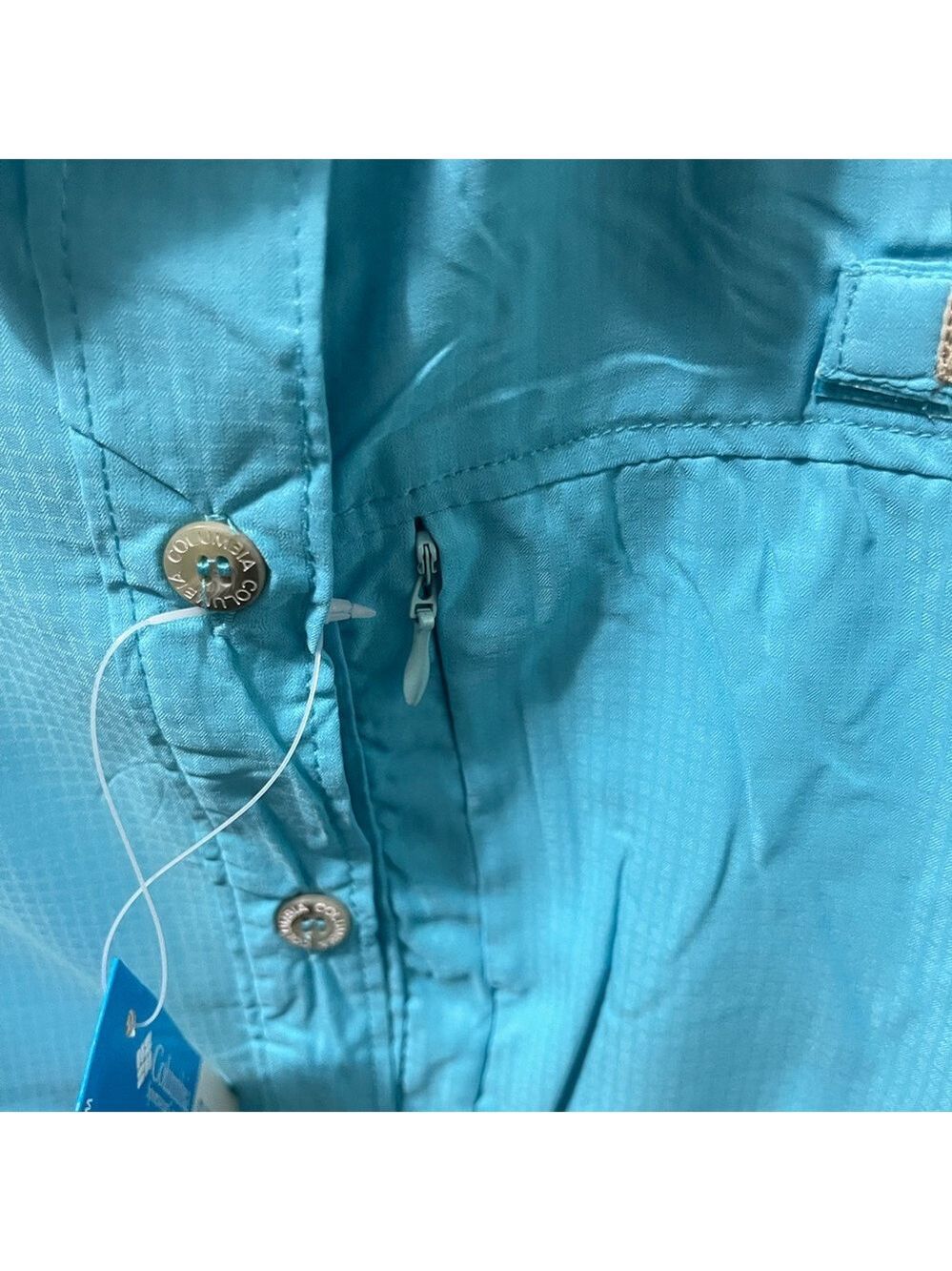 Columbia button down short sleeve top Omni shade vents in back Size L/G. New - Picture 6 of 6